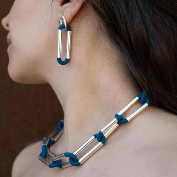 MANHATTAN Collier – Image 3